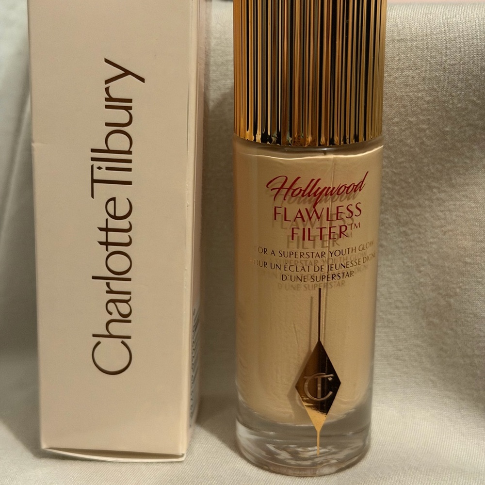 Charlotte Tilbury Hollywood Flawless Filter - Beige